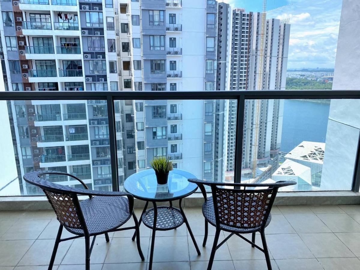 R&F Princess Cove Jb Apartment Suites By Sc Homestay Johor Bahru Bagian luar foto