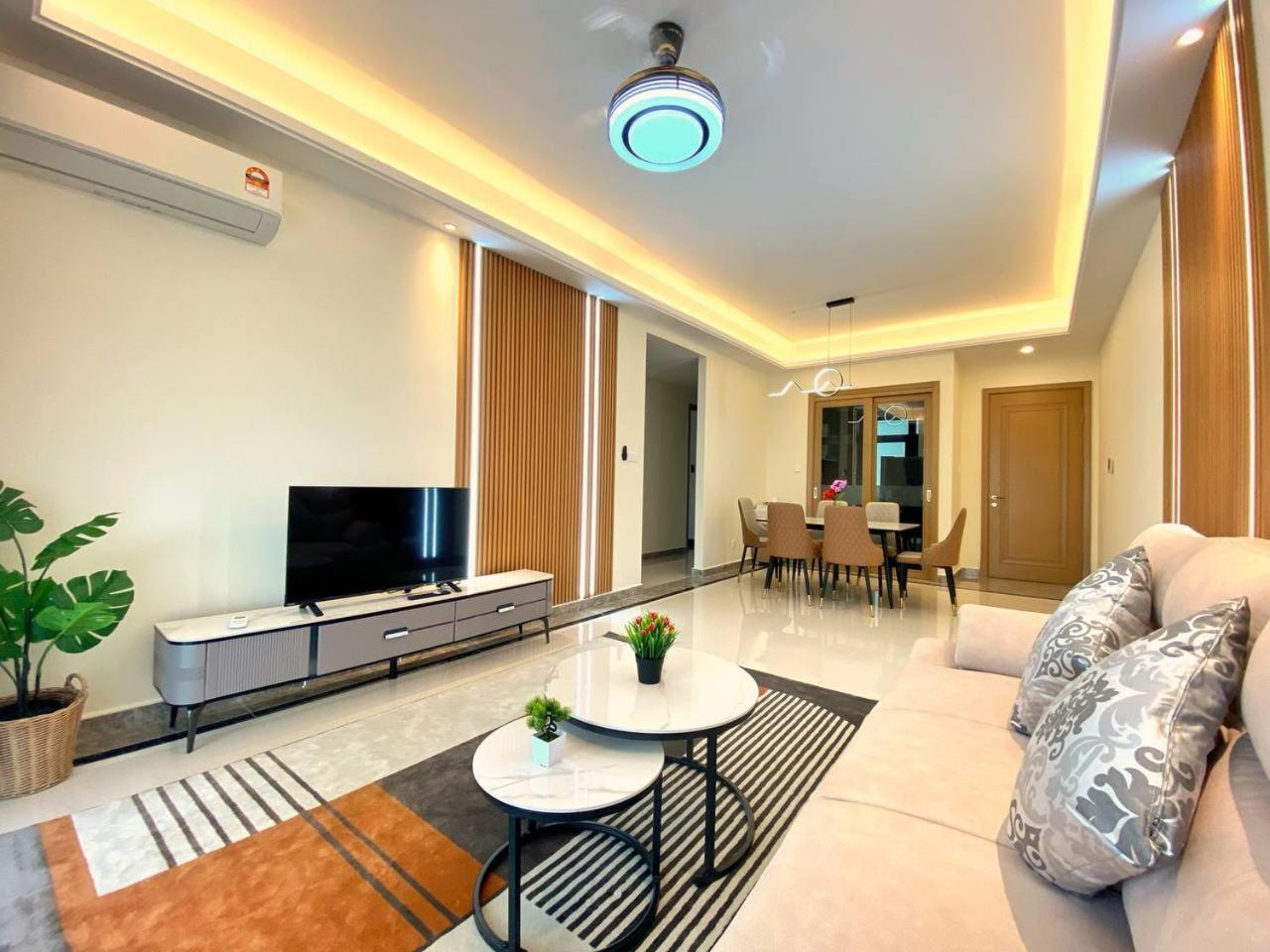 R&F Princess Cove Jb Apartment Suites By Sc Homestay Johor Bahru Bagian luar foto
